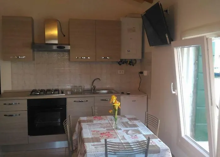 House On The Water Murano *